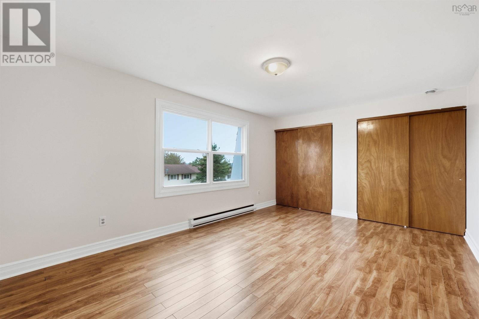 48 Regal Road - 18
