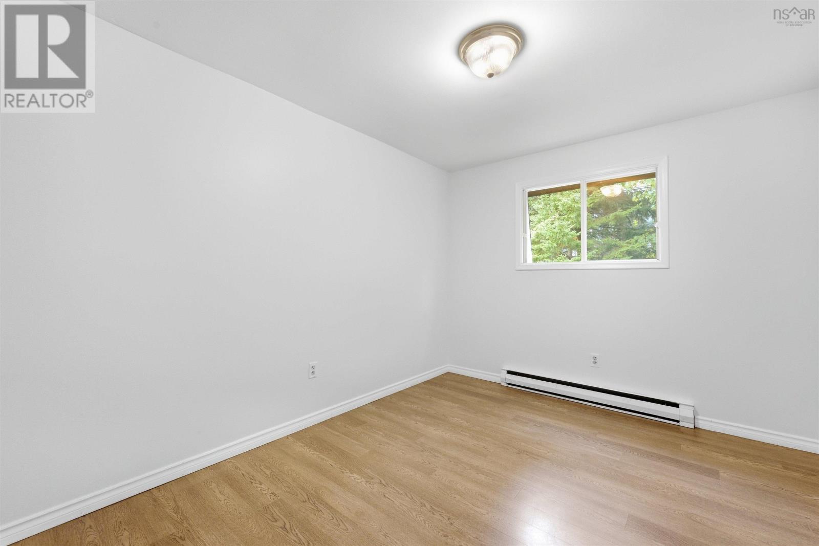 48 Regal Road - 21
