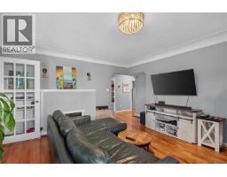 Kitchen - 930 Wharncliffe Rd, Duncan, BC V9L2K4 Photo 7