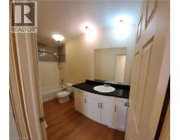 Kitchen - 225 Shakespeare Drive Unit# 9, Waterloo, ON N2L2T5 Photo 6