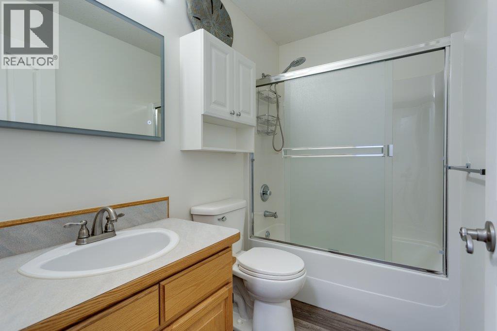 9702 Sargeant Street, Summerland