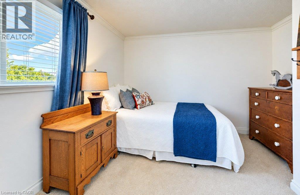 469 WESTVALE Drive - 26