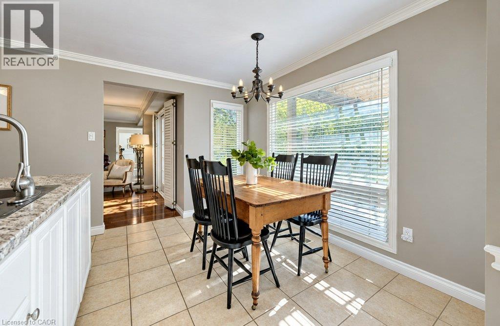 469 WESTVALE Drive - 10