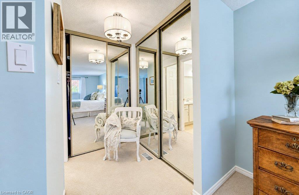 469 WESTVALE Drive - 22