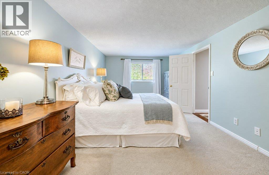 469 WESTVALE Drive - 20