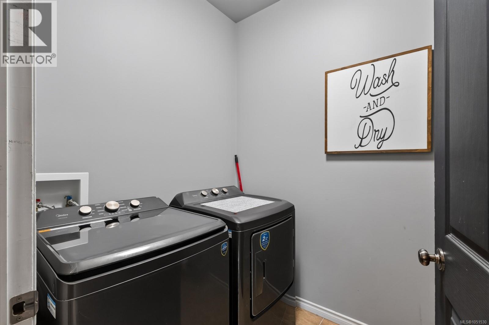 2125 Wildflower Rd - 41