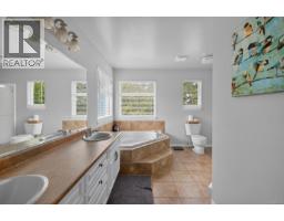 2125 Wildflower Rd, Shawnigan Lake, BC V0R2W1 Photo 36