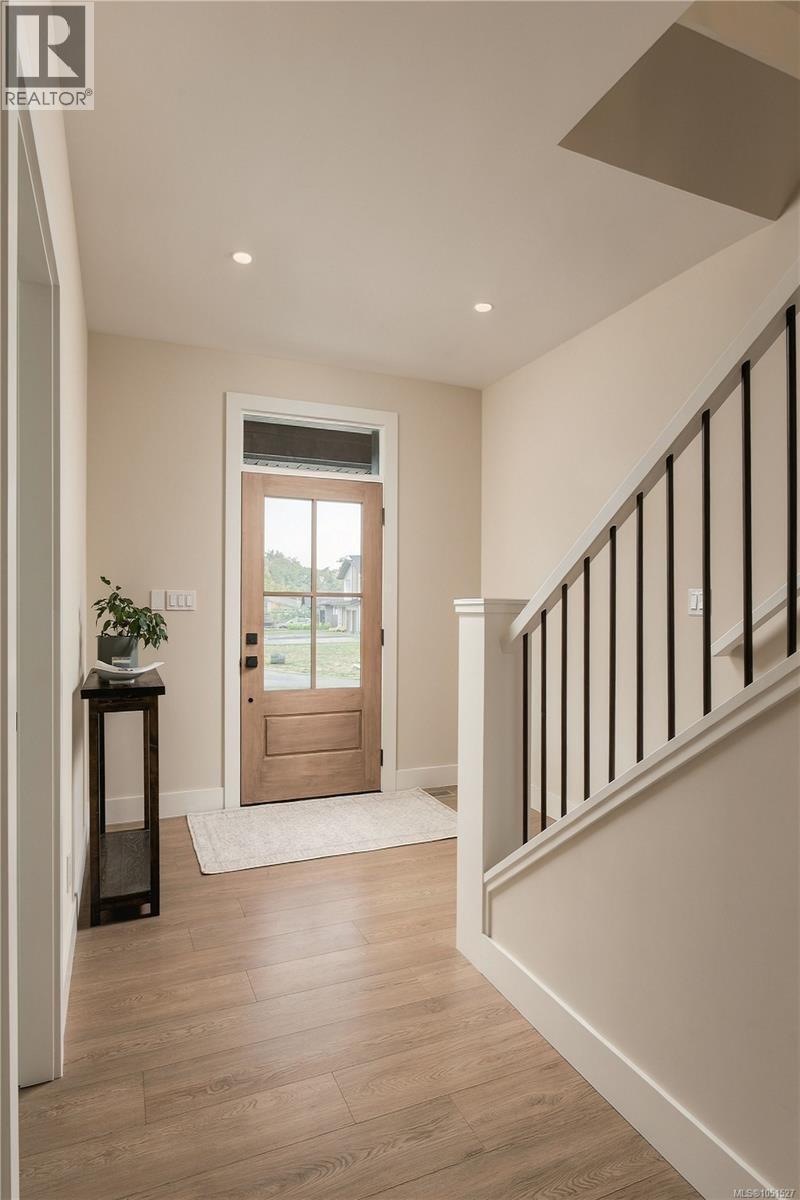 1866 Vee Rd - Image 23