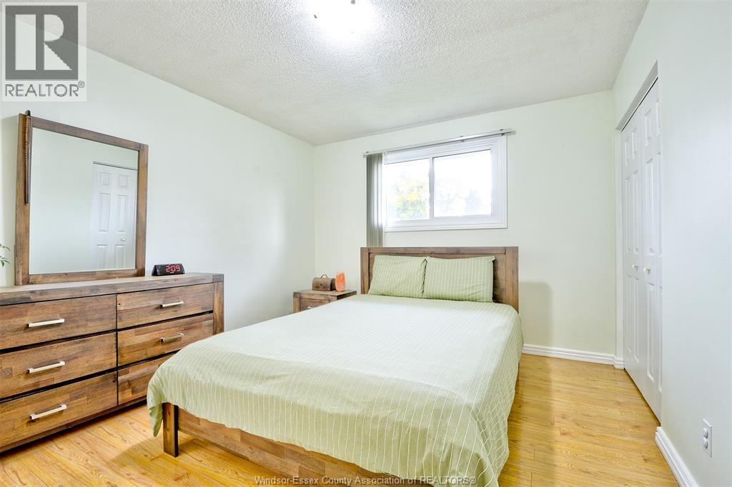 3325 DOLPHIN COURT - Image 11
