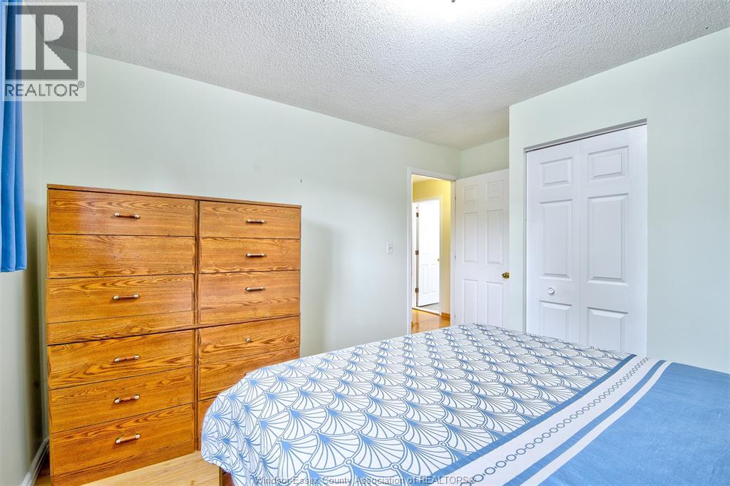 3325 DOLPHIN COURT - 14