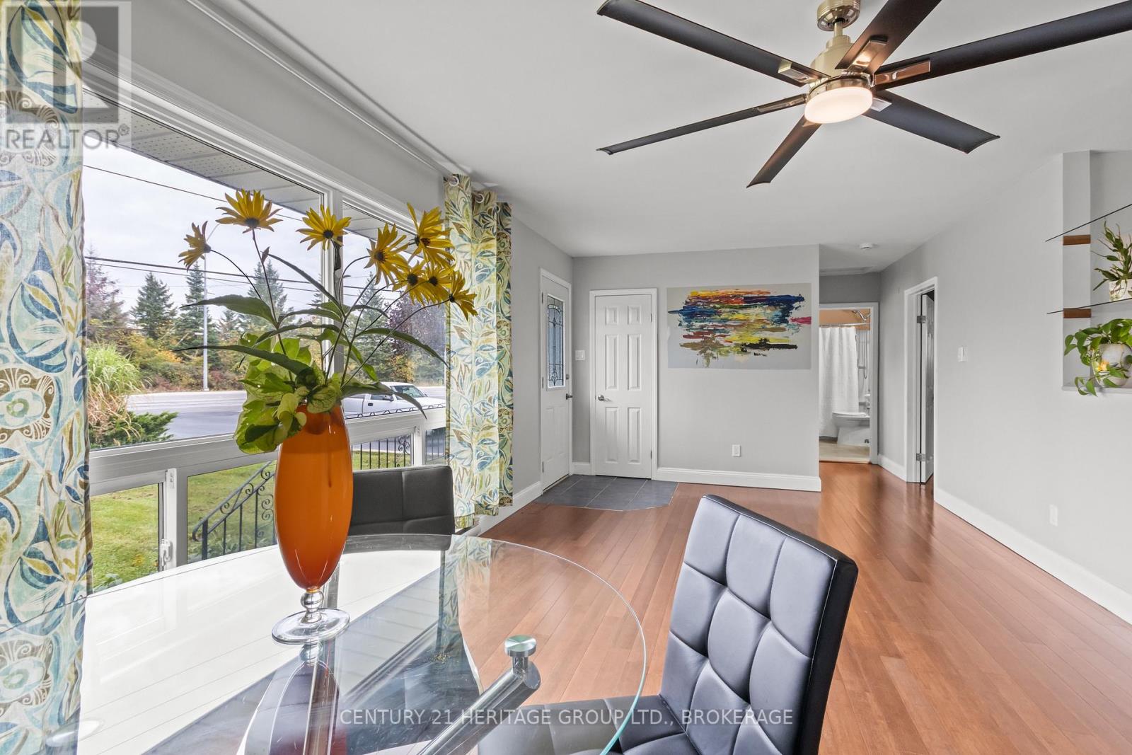 3007 PRINCESS STREET - 12
