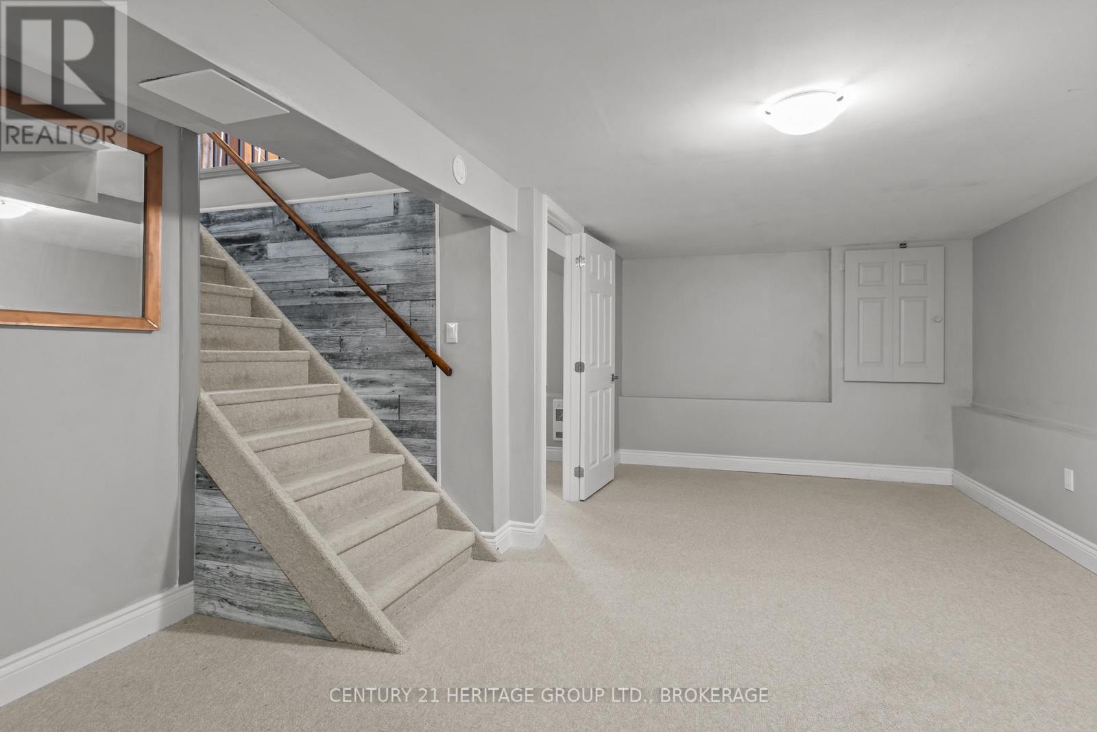 3007 PRINCESS STREET - 17