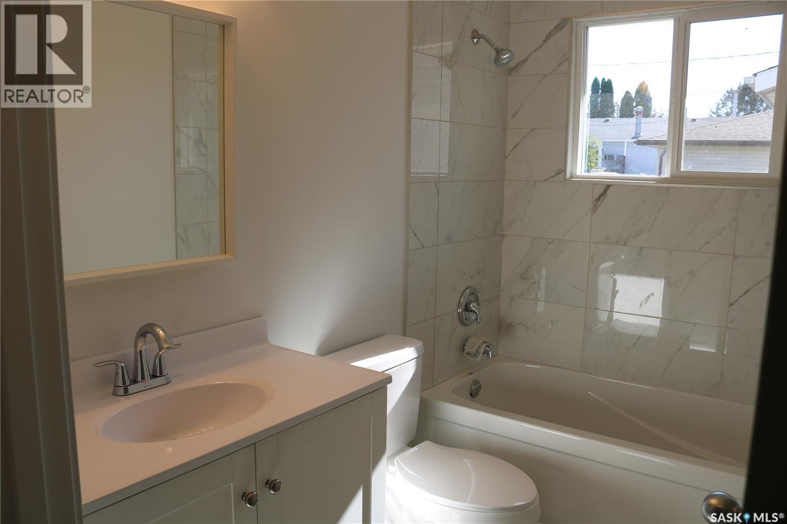 1641 Thompson AVENUE, Saskatoon — photo 10