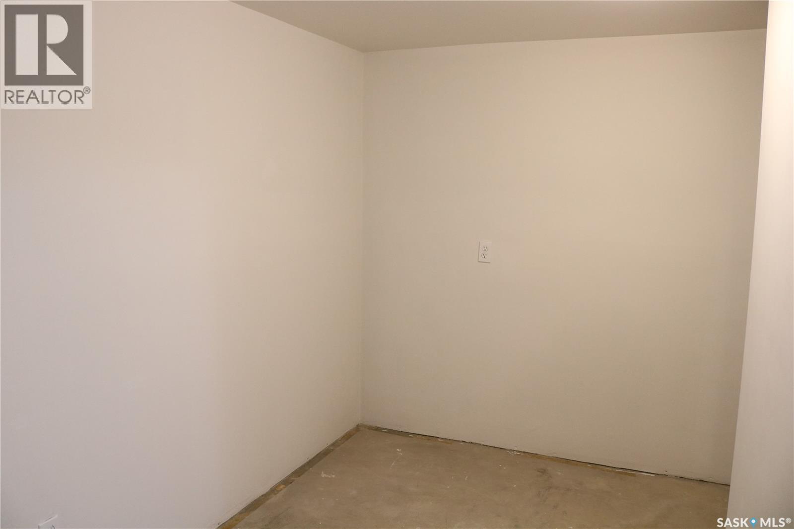 1641 Thompson AVENUE, Saskatoon — photo 19
