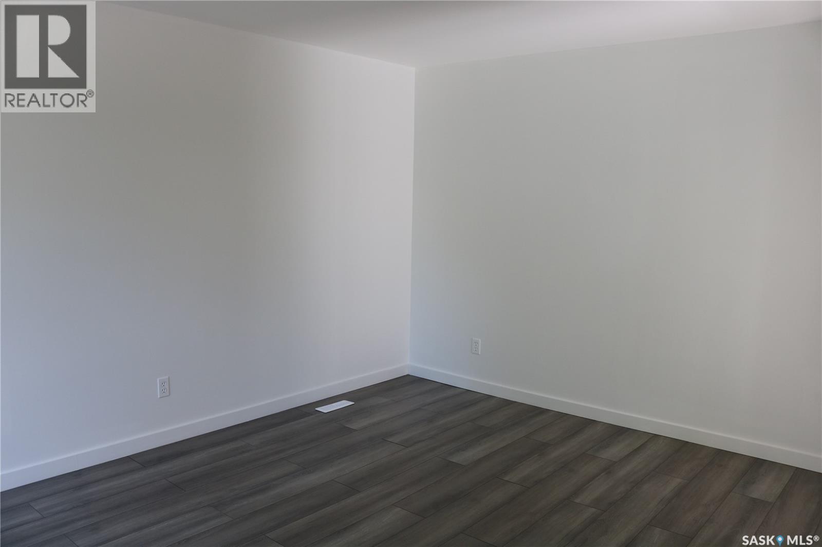 1641 Thompson AVENUE - 8