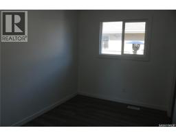 Den - 1641 Thompson Avenue, Saskatoon, SK S7N1Y2 Photo 11