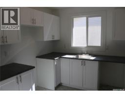 Bedroom - 1641 Thompson Avenue, Saskatoon, SK S7N1Y2 Photo 6