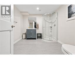 315 M Avenue N, Saskatoon, SK S7L2S4 Photo 24