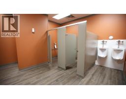 Unit D, 5051 50 Street, Camrose, AB T4V1R3 Photo 6