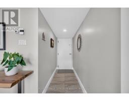 Bathroom - Ph1 - 18 Nepean Street, Ottawa, ON K2P2L2 Photo 7