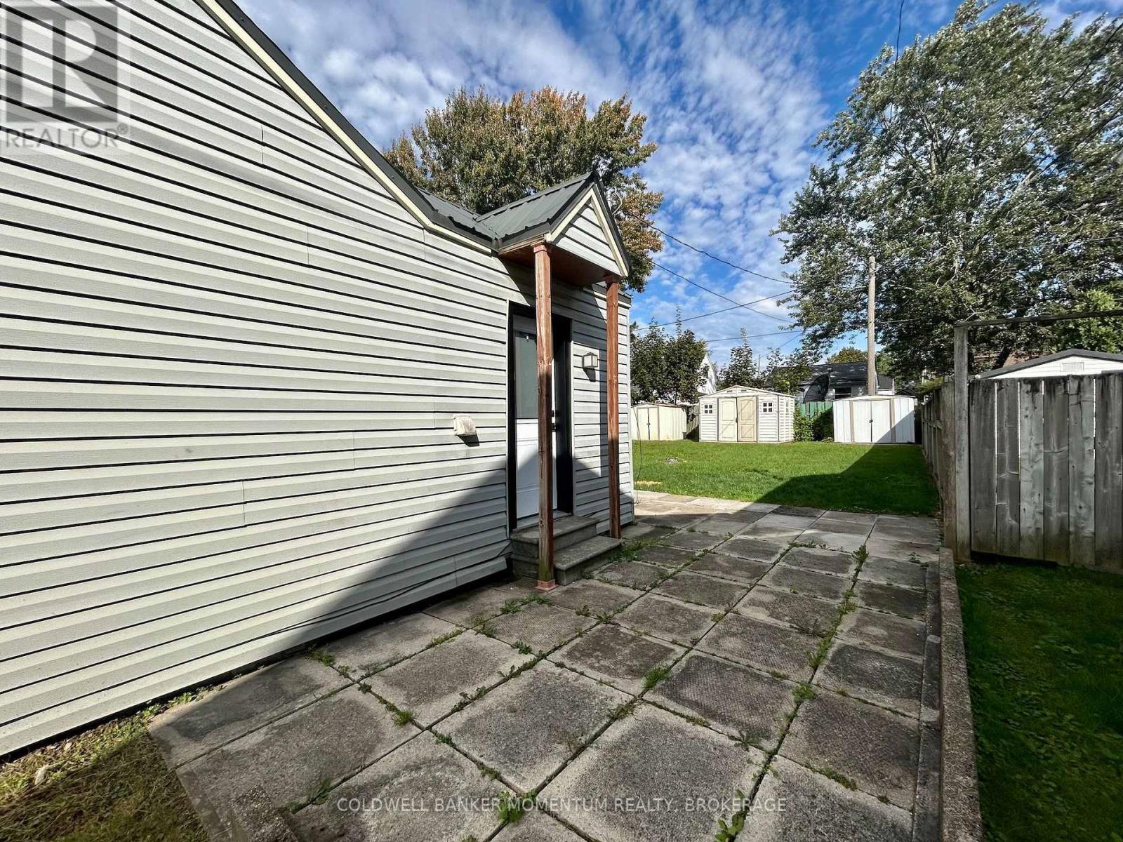 6333 SKINNER STREET - 3