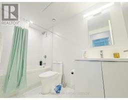 720 - 238 Simcoe Street, Toronto, ON M5T1T4 Photo 12
