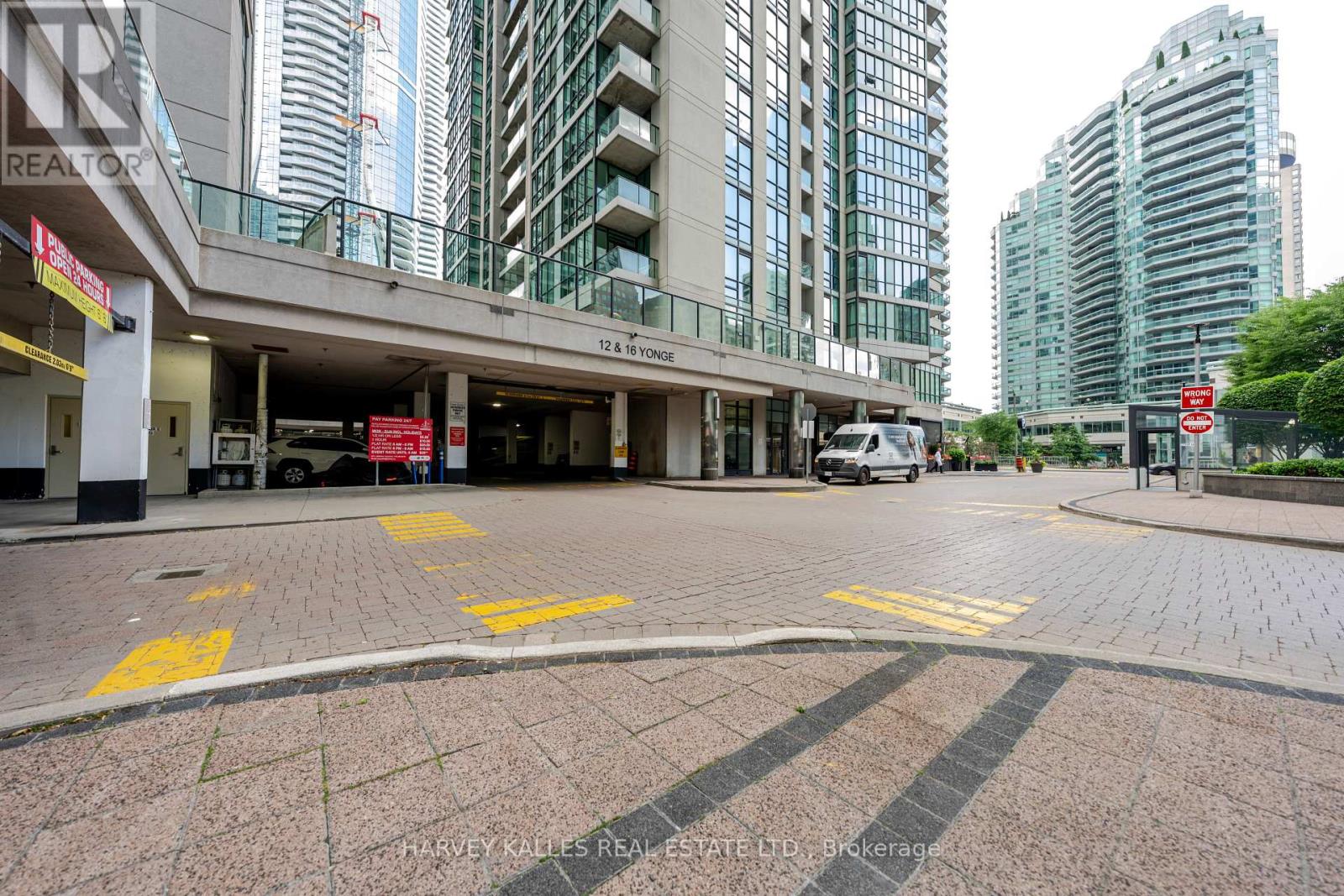 3211- 16 Yonge Street, Toronto, ON photo 6
