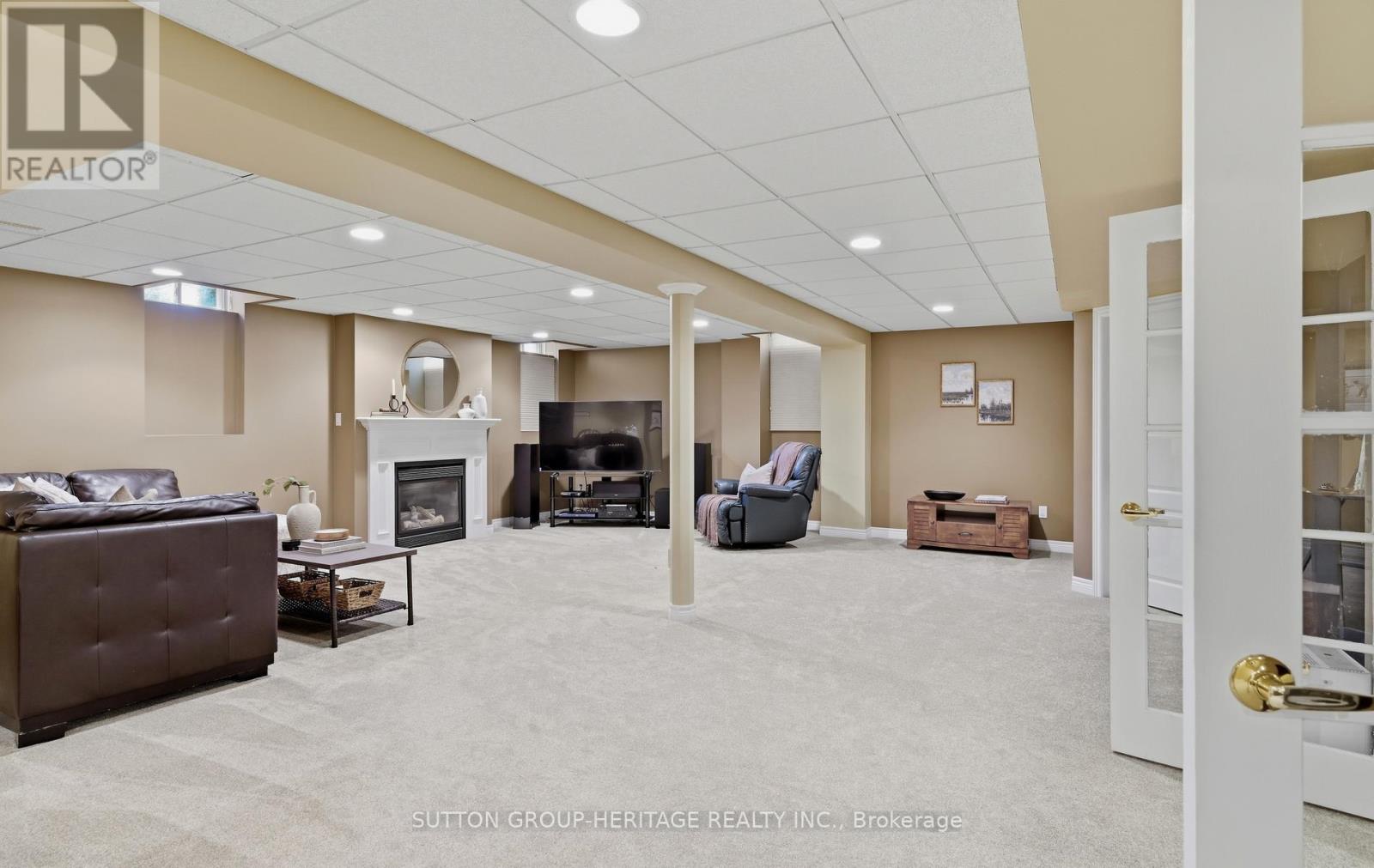 35 Kimberly Drive, Whitby, ON photo 20