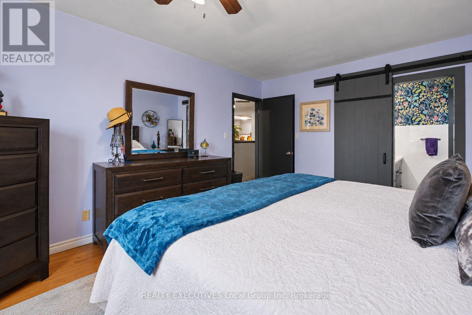 856 JANE STREET - Image 19