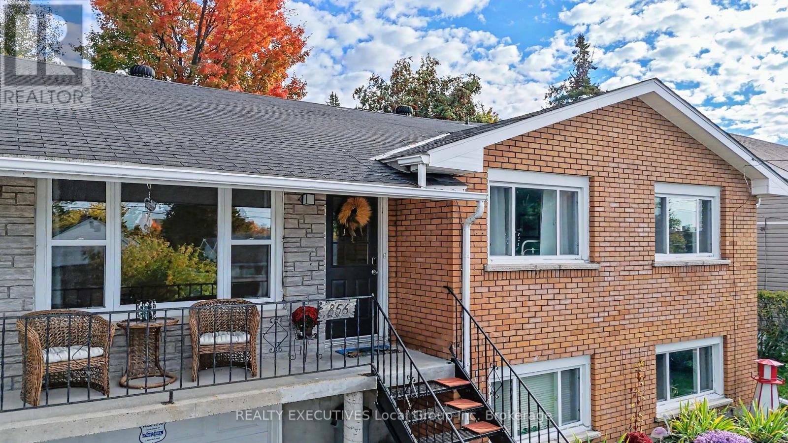 856 JANE STREET - Image 47