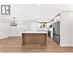 3320 60 Street NE - photo 3