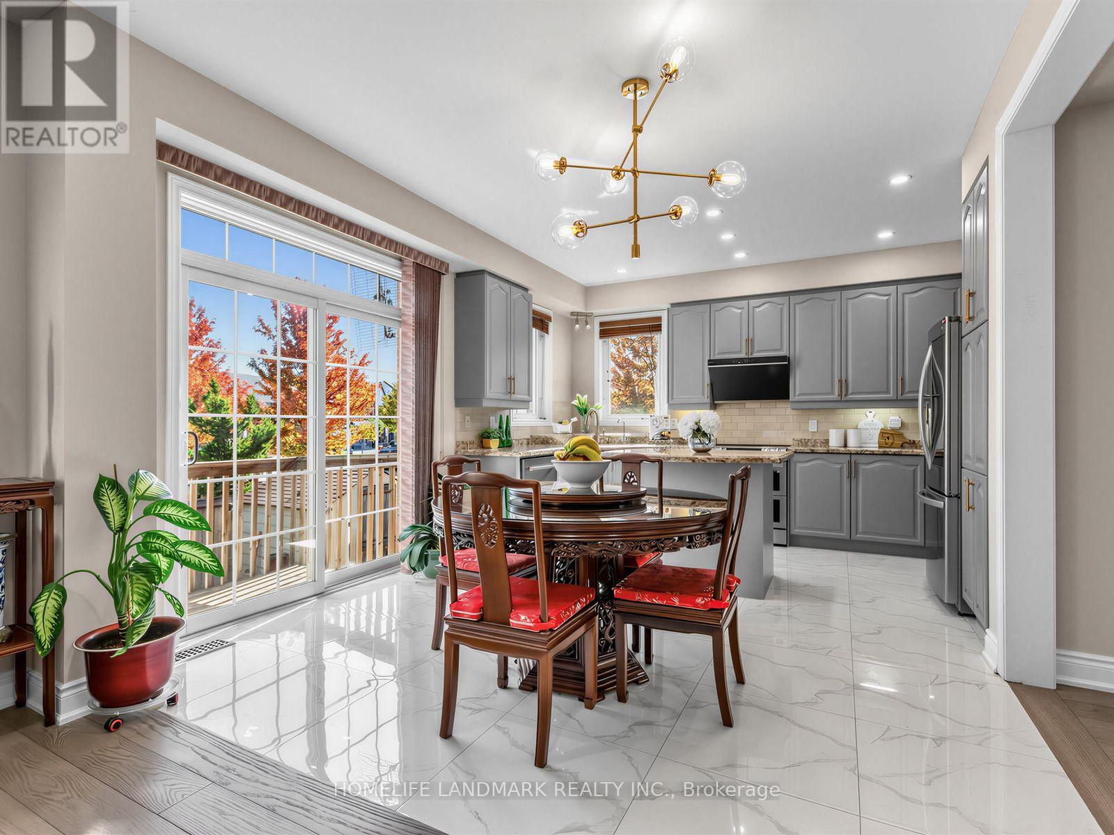 72 VANDERVOORT DRIVE - 8