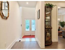 211 Hillsview Drive, Richmond Hill, ON L4C4L8 Photo 6