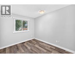 947 Maitland Way Ne, Calgary, AB T2A5M8 Photo 23