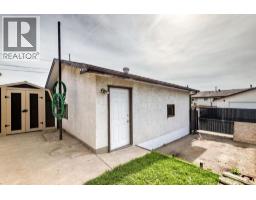 947 Maitland Way Ne, Calgary, AB T2A5M8 Photo 37