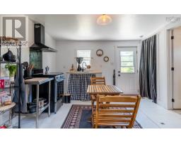 7 Pearl Street, Yarmouth, NS B5A3M4 Photo 11