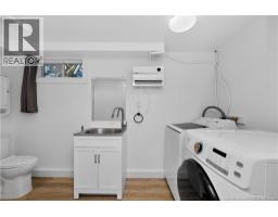83 Renfrew, Petitcodiac, NB E4Z4S6 Photo 32