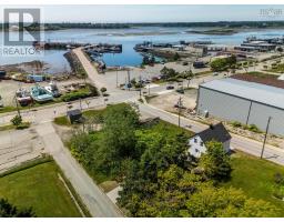 7 Pearl Street, Yarmouth, NS B5A3M4 Photo 36