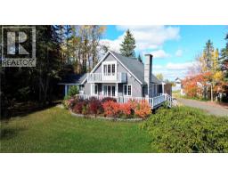 954 Main Street, photo 2