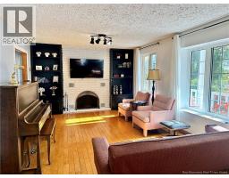 Bath (# pieces 1-6) - 954 Main Street, Grand Sault/grand Falls, NB E3Z2X2 Photo 15