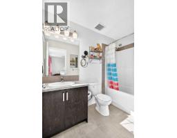 246 Walgrove Terrace SE - photo 17