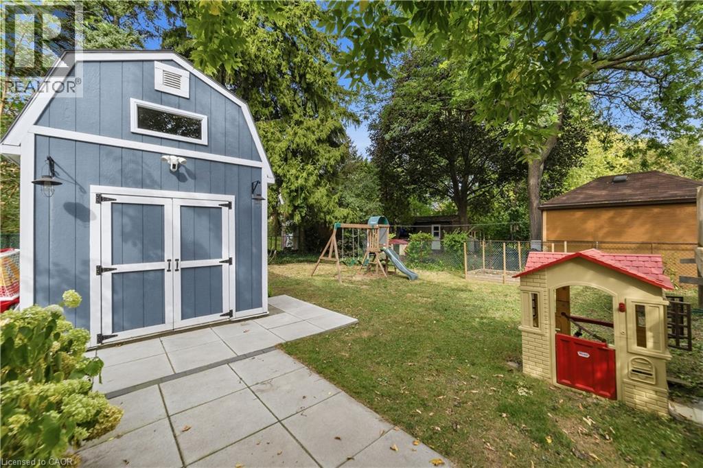 206 EAST 19TH Street - 27