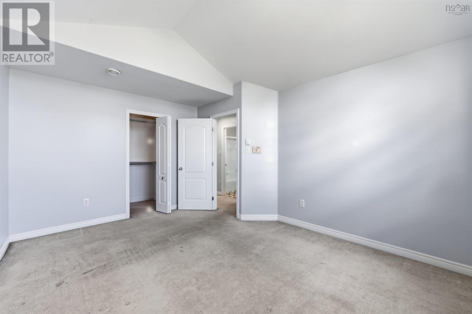 113 Feruz Crescent - 24