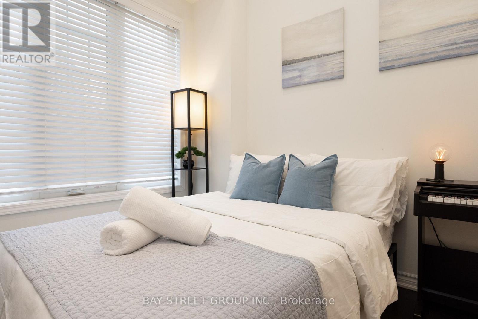 164 BEAVERIDGE AVENUE - 30