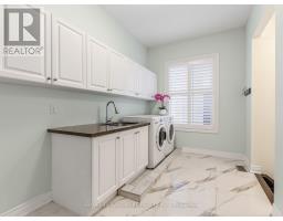 9a Anglin Drive, Richmond Hill, ON L4E3M5 Photo 15