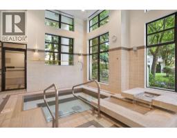 1905 4333 Central Boulevard, Burnaby, BC V5H4W8 Photo 7