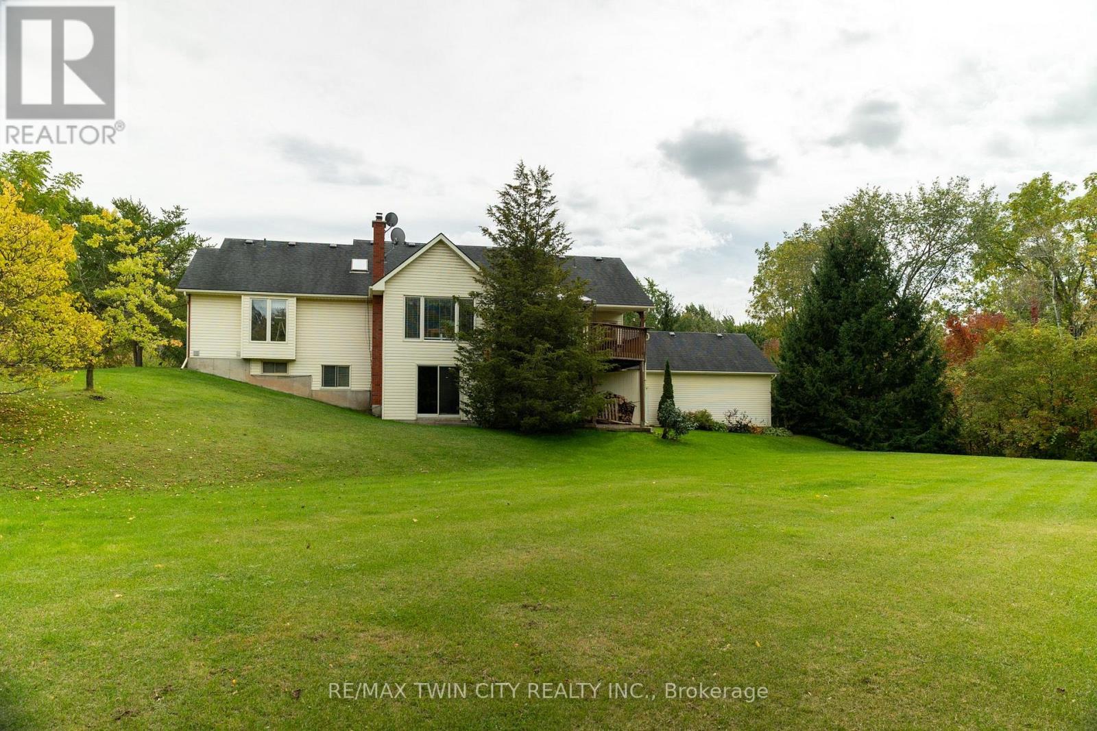 288 THIRTEENTH CONC. ROAD - 16