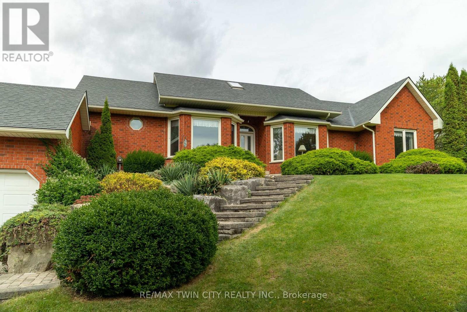 288 THIRTEENTH CONC. Road, Brant, ON photo 18