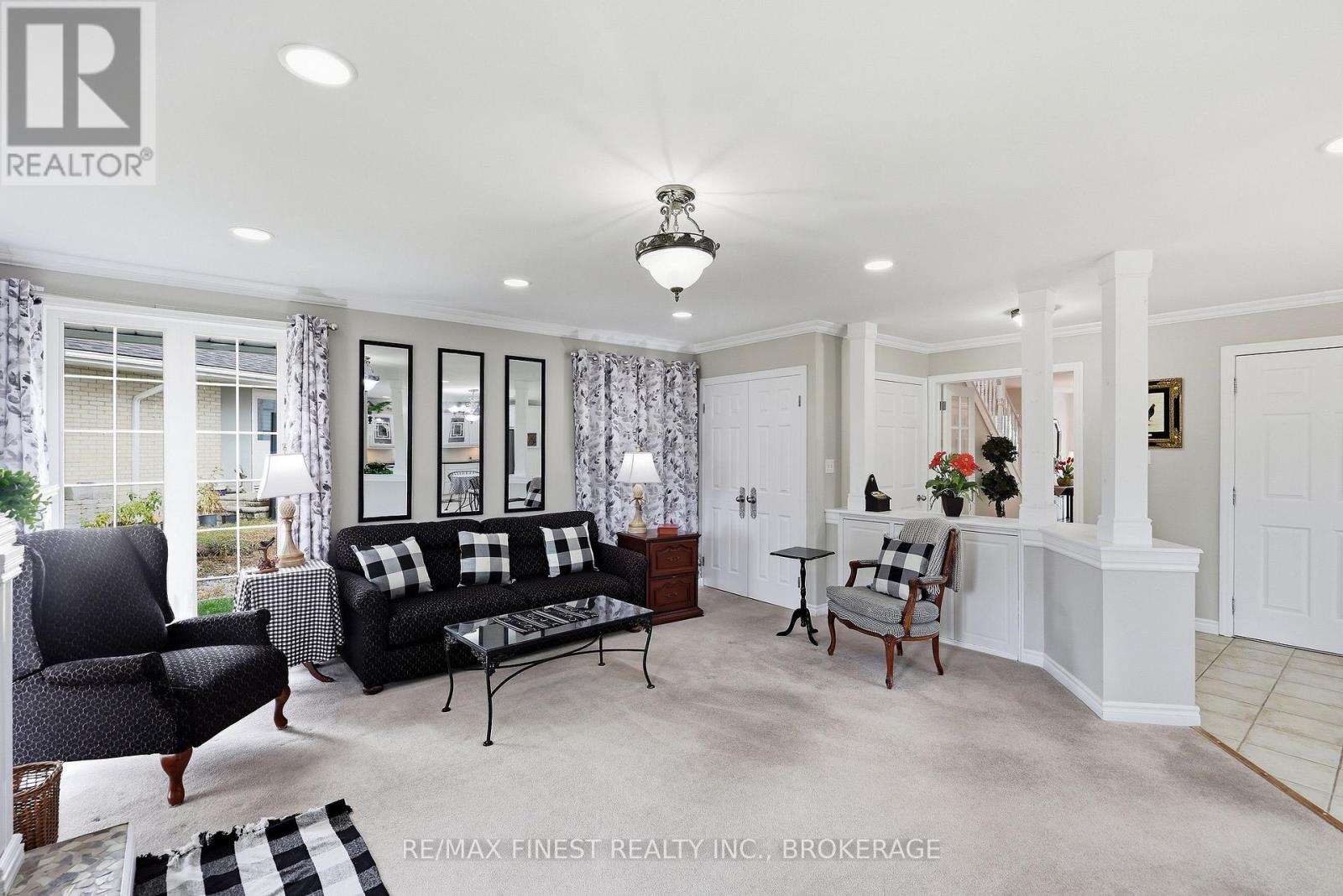 18 STORMONT AVENUE - 18