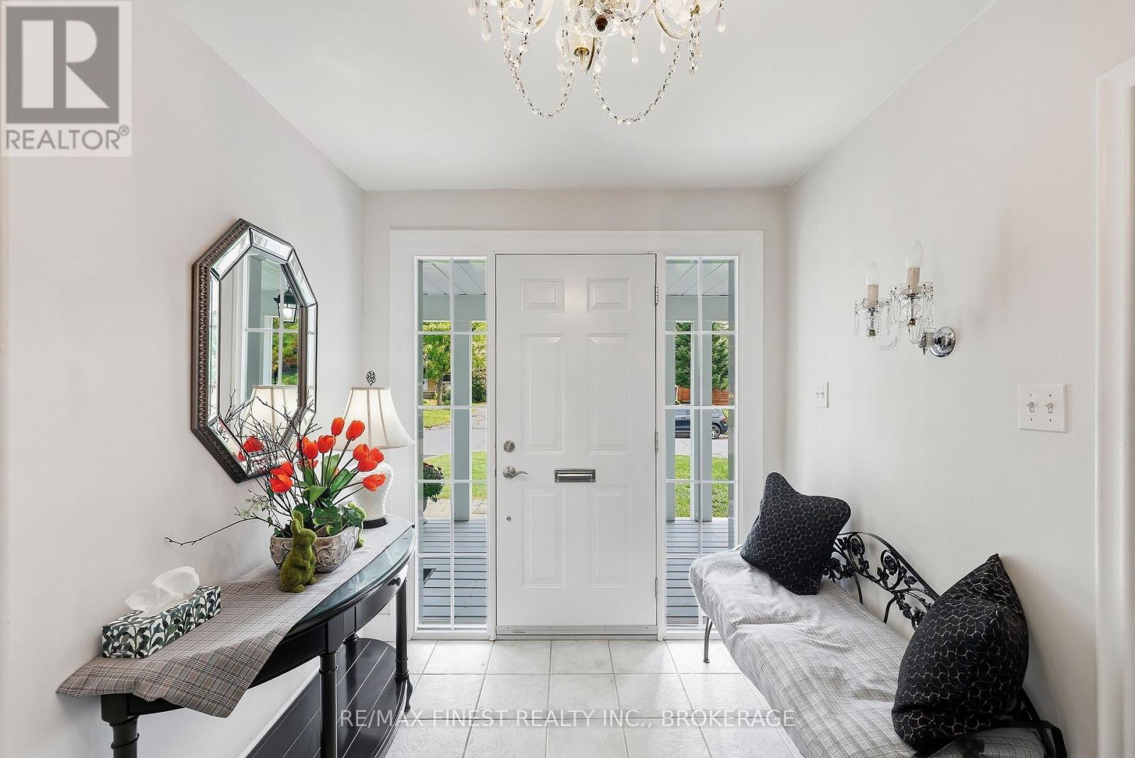 18 STORMONT AVENUE - 5